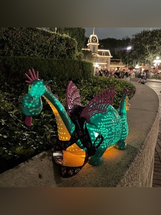 Disney Other - DISNEY Elliott Pete’s Dragon Light Up Popcorn Bucket limited edition collectors